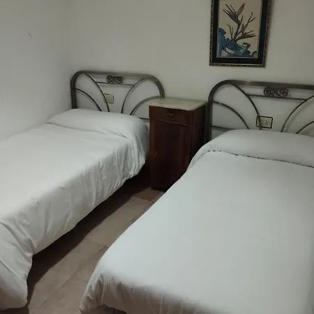 Nueva Araceli Penzion 3*