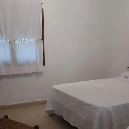 Nueva Araceli Pensión 3*